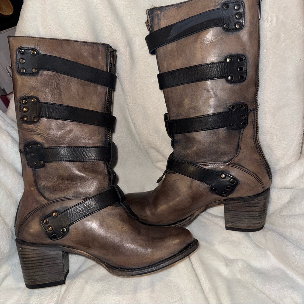EUC size 11 black Notorious - Picture 4 of 7